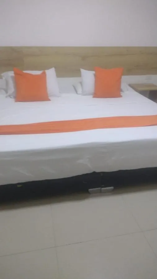 Flora Suites-Loft Luxury Cali Hotel